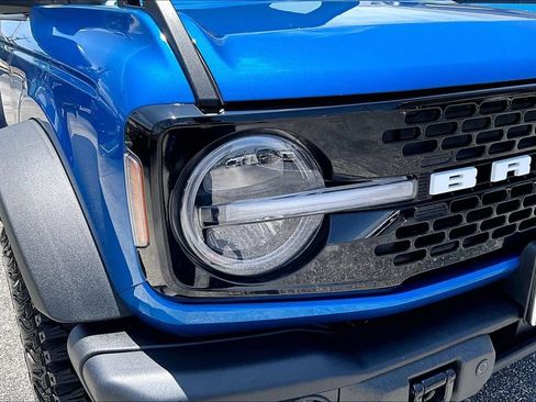 Used 2023 Ford Bronco Wildtrak AWD/4WD image 40