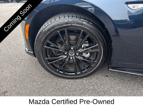 Used 2025 MAZDA MX-5 Miata Club w/ Appearance Package RWD image 13