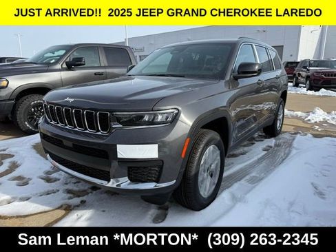 New 2025 Jeep Grand Cherokee L Laredo image 3