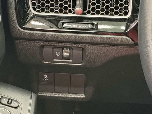 Certified 2025 Honda Civic Sport image 34