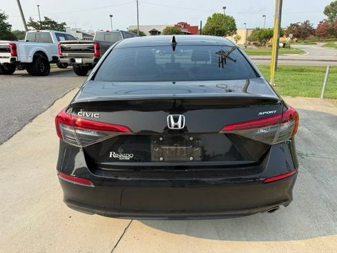 Used 2024 Honda Civic Sport image 9