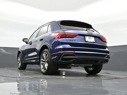 New 2025 Audi Q3 2.0T Premium image 38