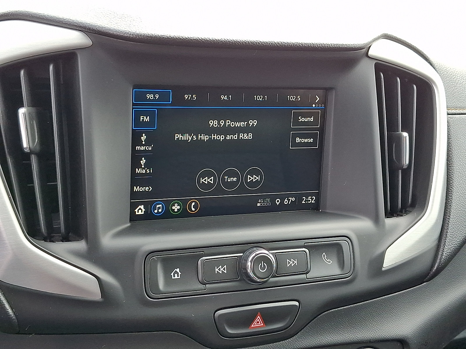 Used 2018 GMC Terrain SLE FWD image 17