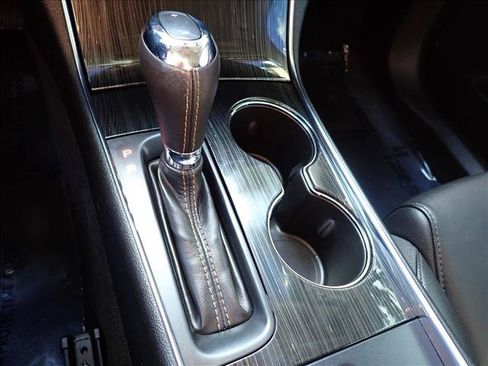 Used 2020 Chevrolet Impala LT FWD image 15