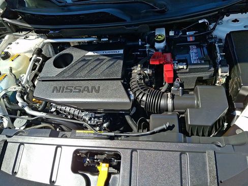 Certified 2023 Nissan Rogue SV AWD/4WD image 28