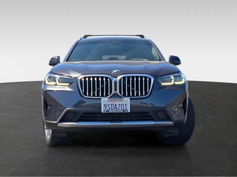 Used 2022 BMW X3 xDrive30i w/ Convenience Package AWD/4WD image 3