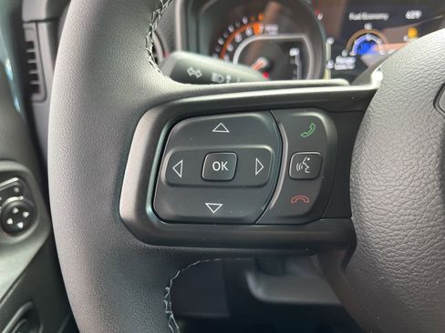 New 2026 Jeep Gladiator Mojave AWD/4WD image 33