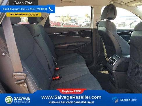 Used 2016 Kia Sorento LX FWD image 15