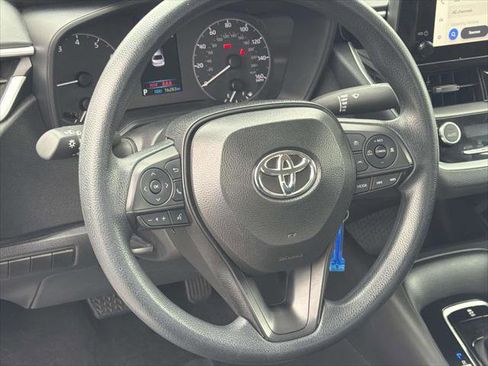 Certified 2025 Toyota Corolla LE image 10