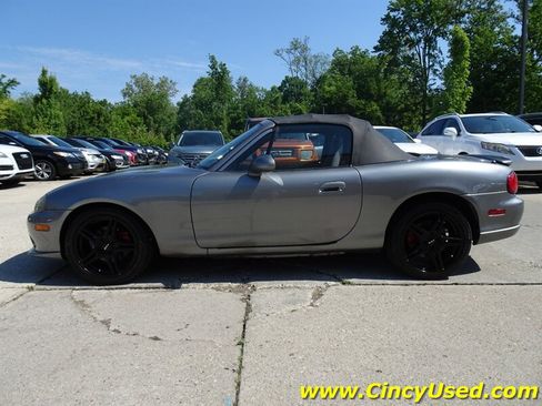 Used 2004 MAZDA MX-5 Miata MAZDASPEED RWD image 11