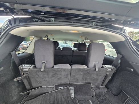 Used 2020 Nissan Pathfinder S AWD/4WD image 29