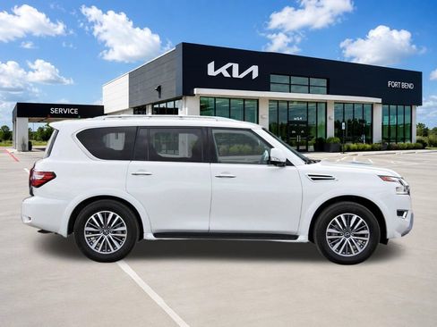 Used 2024 Nissan Armada SL w/ Cargo Package RWD image 4