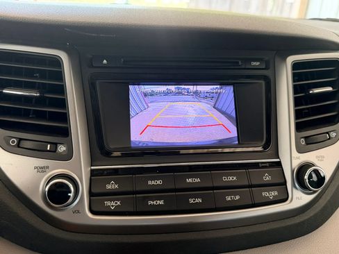 Used 2016 Hyundai Tucson Sport FWD image 8