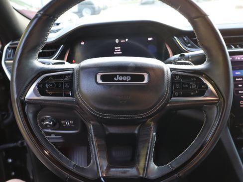 Used 2022 Jeep Grand Cherokee L Overland w/ Advanced Protech Group III RWD image 30