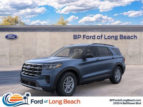 New 2026 Ford Explorer Active RWD image 1