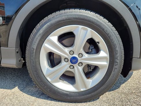 Used 2016 Ford Escape SE FWD image 8