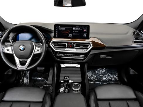 Used 2024 BMW X4 xDrive30i image 19