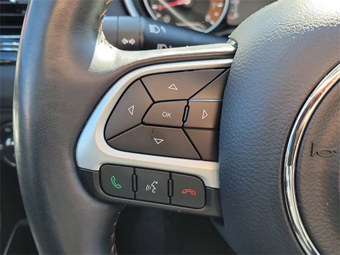 Used 2019 Jeep Compass Limited image 26