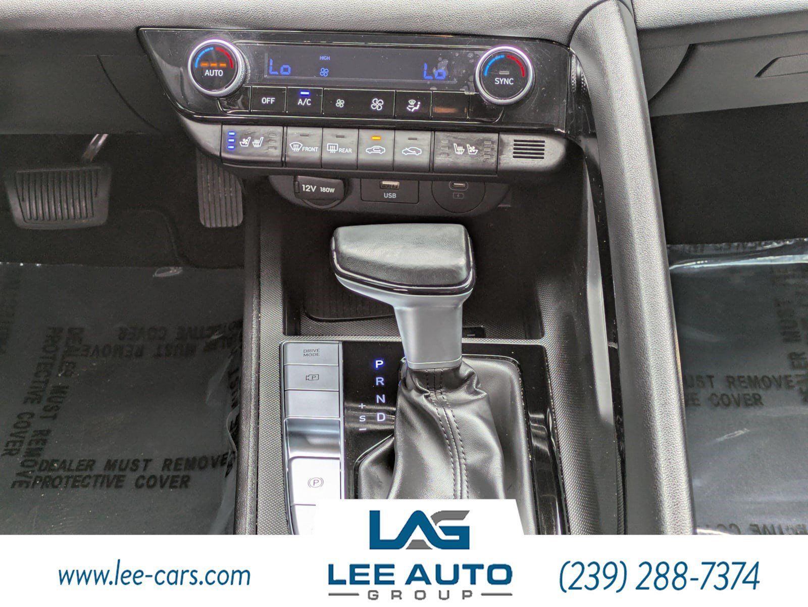 Used 2025 Hyundai Elantra Limited FWD image 15