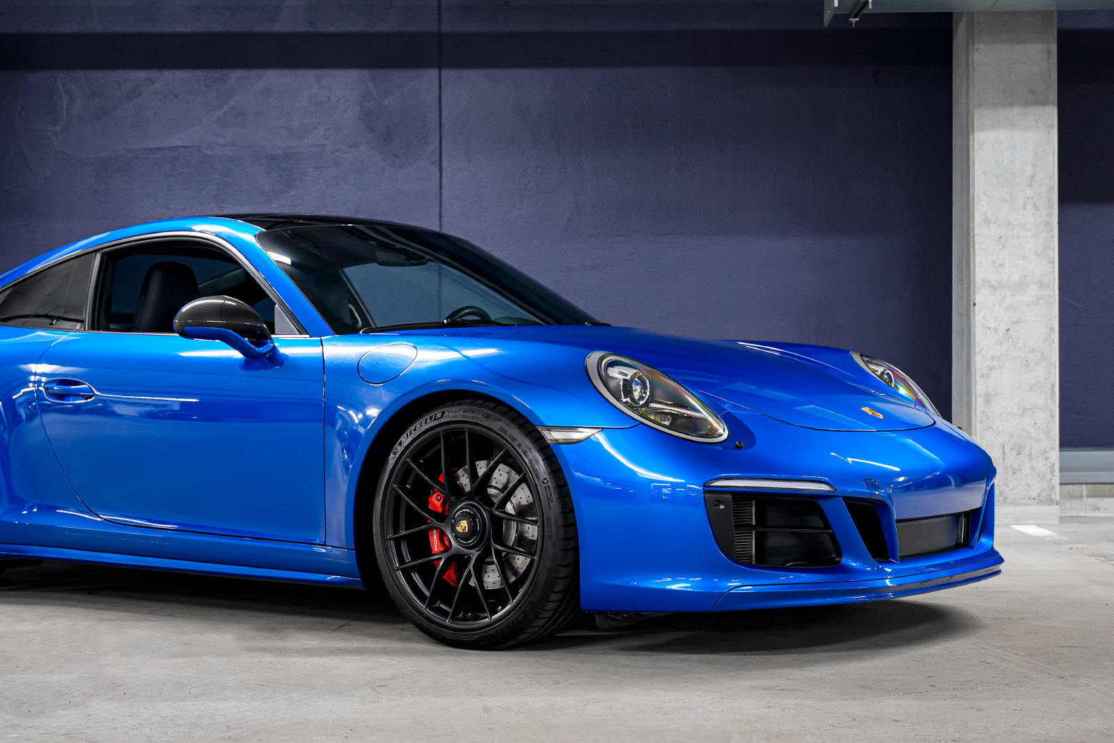 Used 2017 Porsche 911 Carrera GTS RWD image 39