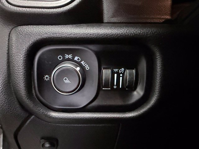 Used 2020 RAM 3500 Tradesman AWD/4WD image 21