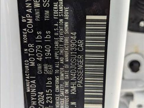 Certified 2025 Hyundai Elantra Limited image 24