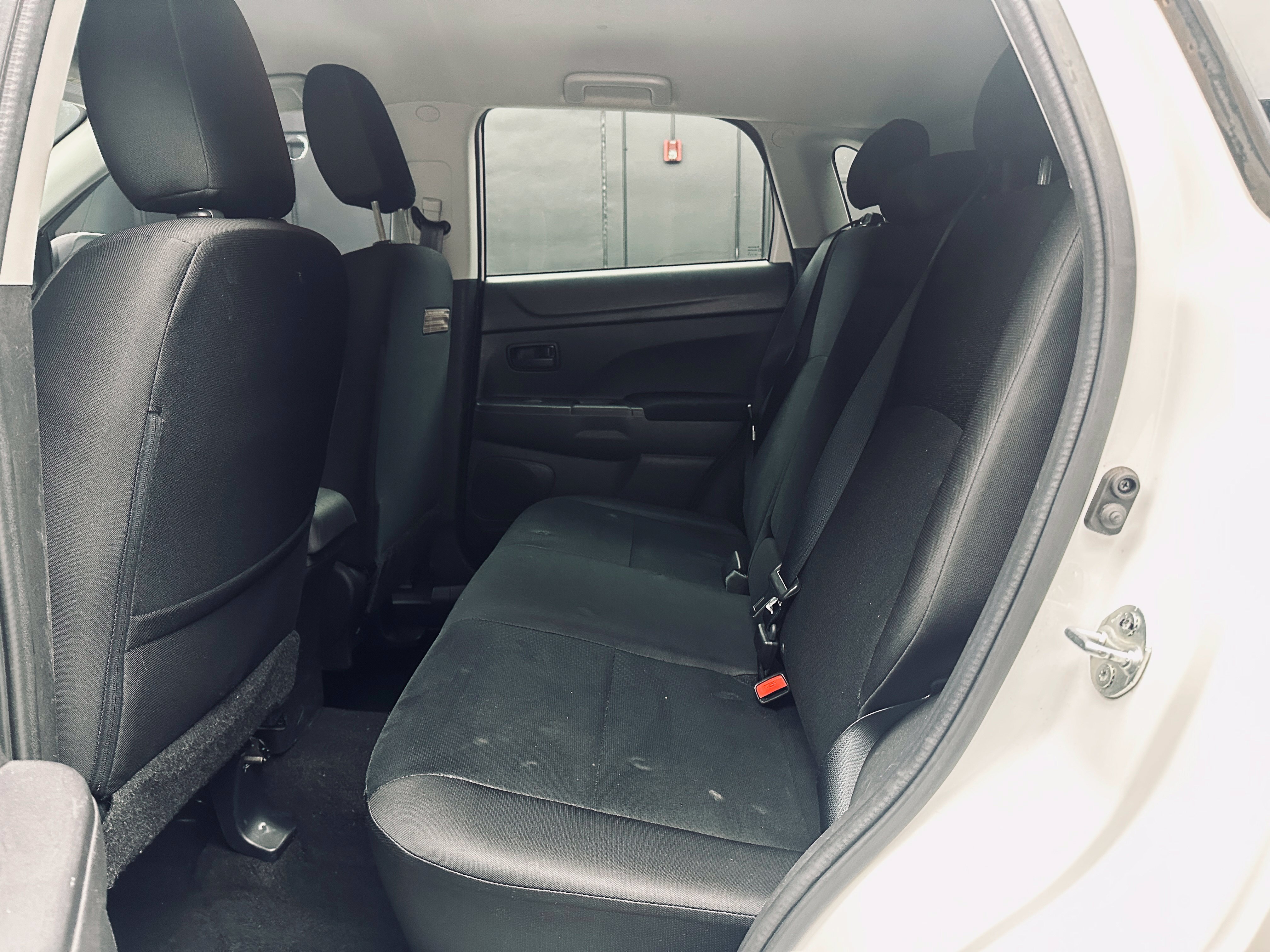Used 2015 Mitsubishi Outlander Sport ES FWD image 19