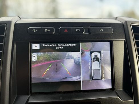 Used 2018 Ford F150 Raptor w/ Equipment Group 802A Luxury image 35