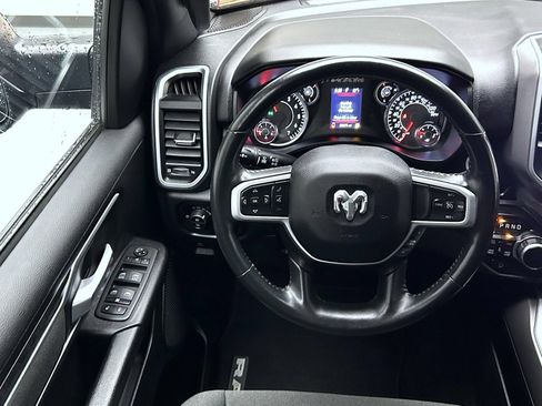 Used 2023 RAM 1500 Big Horn AWD/4WD image 12