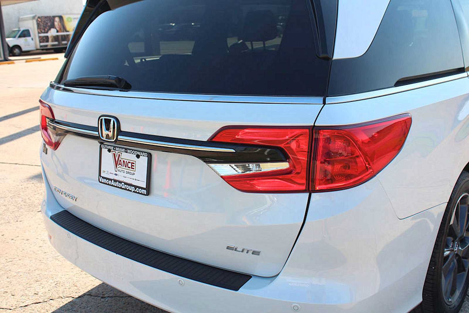 Used 2022 Honda Odyssey Elite image 9