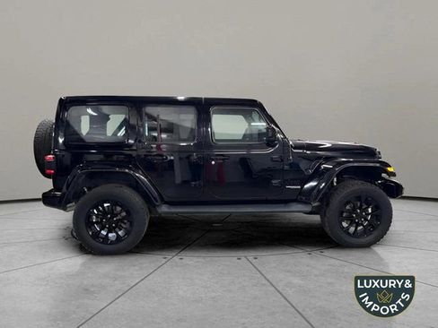 Used 2021 Jeep Wrangler Unlimited Sahara AWD/4WD image 6