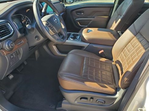 Used 2024 Nissan Titan Platinum Reserve w/ Moonroof Package image 13