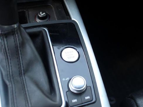 Used 2012 Audi A6 3.0T Prestige w/ Prestige Pkg image 24