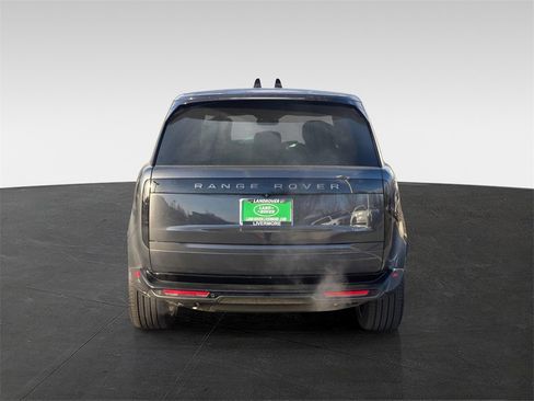 New 2025 Land Rover Range Rover SE image 5