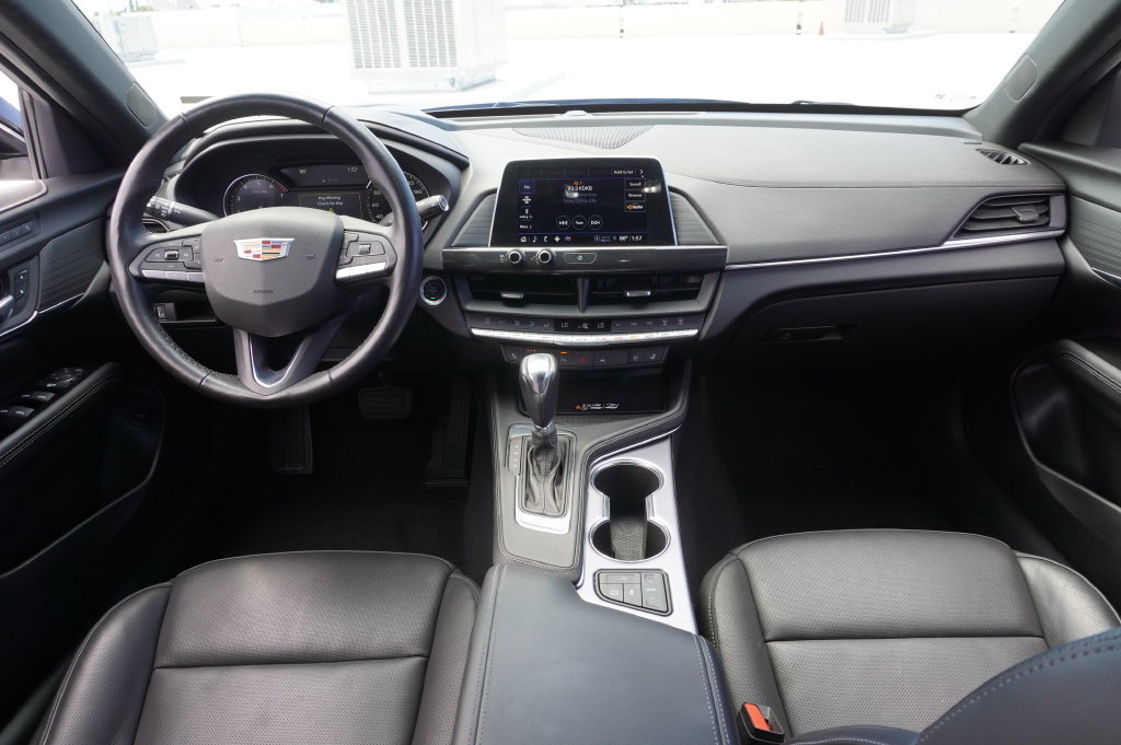 Used 2026 Cadillac CT4 Premium Luxury RWD image 11