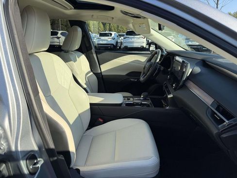 Used 2023 Lexus RX 350h image 14