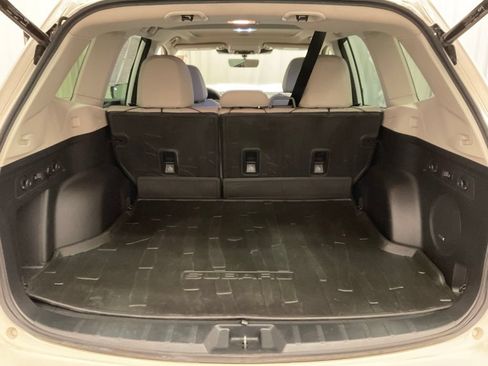 Used 2023 Subaru Forester Limited AWD/4WD image 8