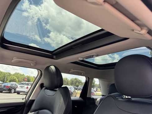 Used 2020 MINI Cooper S FWD image 19