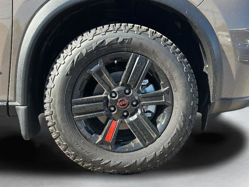 Used 2025 Nissan Rogue SV w/ Rock Creek Premium Package image 30