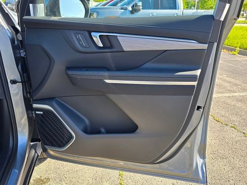 New 2026 Buick Enclave Preferred w/ Power Package AWD/4WD image 34