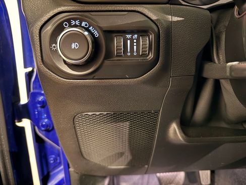 Used 2020 Jeep Wrangler Unlimited Sport AWD/4WD image 14