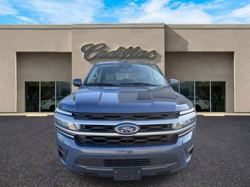 Used 2023 Ford Expedition XLT AWD/4WD image 12