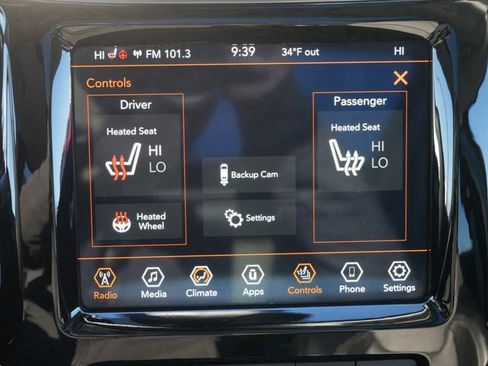 Used 2022 Jeep Cherokee Limited image 23