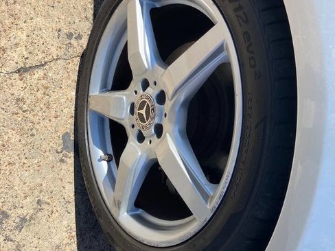 Used 2012 Mercedes-Benz CLS 550 image 22