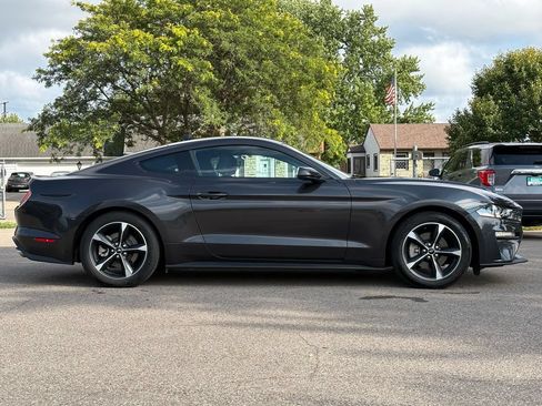 Used 2023 Ford Mustang Coupe RWD image 8