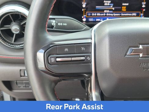 Used 2023 Chevrolet Colorado Z71 w/ Z71 Convenience Package 2 AWD/4WD image 19