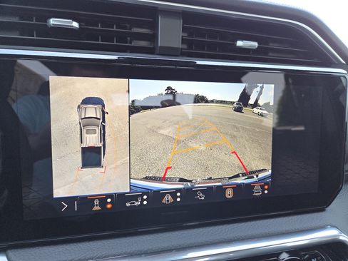 New 2026 GMC Sierra 1500 Denali AWD/4WD image 9