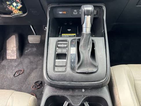 Used 2024 Honda CR-V EX-L image 18