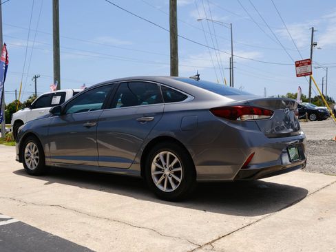 Used 2018 Hyundai Sonata SE FWD image 7