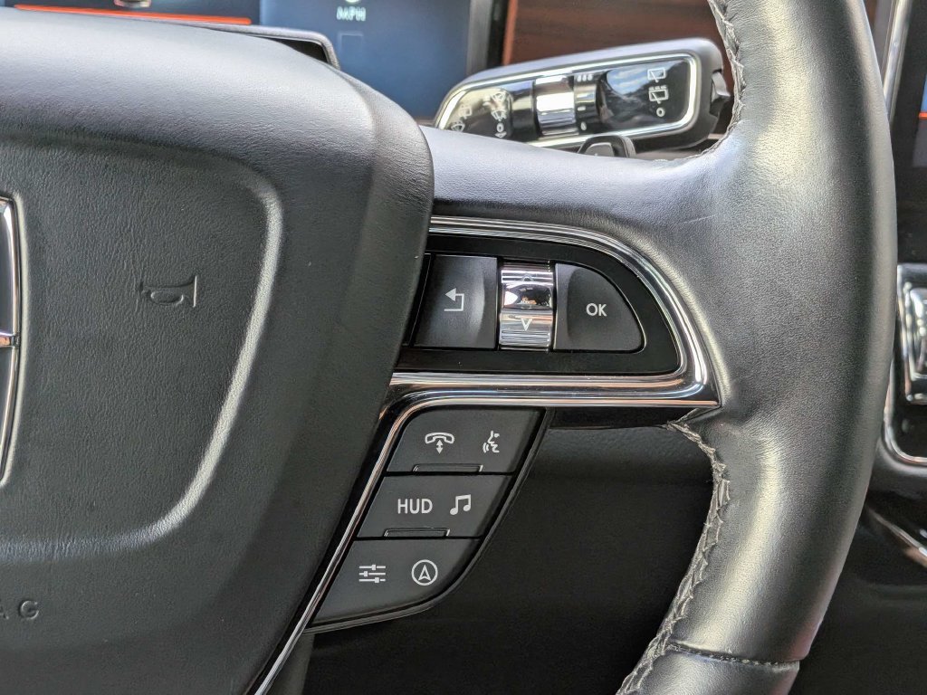 Certified 2024 Lincoln Navigator Reserve AWD/4WD image 28